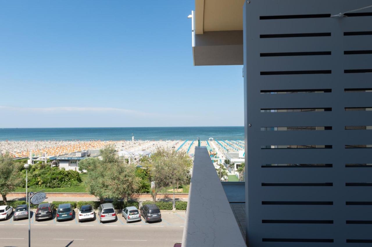Hotel Commodore Cervia Dış mekan fotoğraf